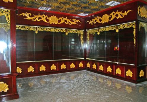 �ĤG�ǰ���@�ӯ��D�P��w�m��